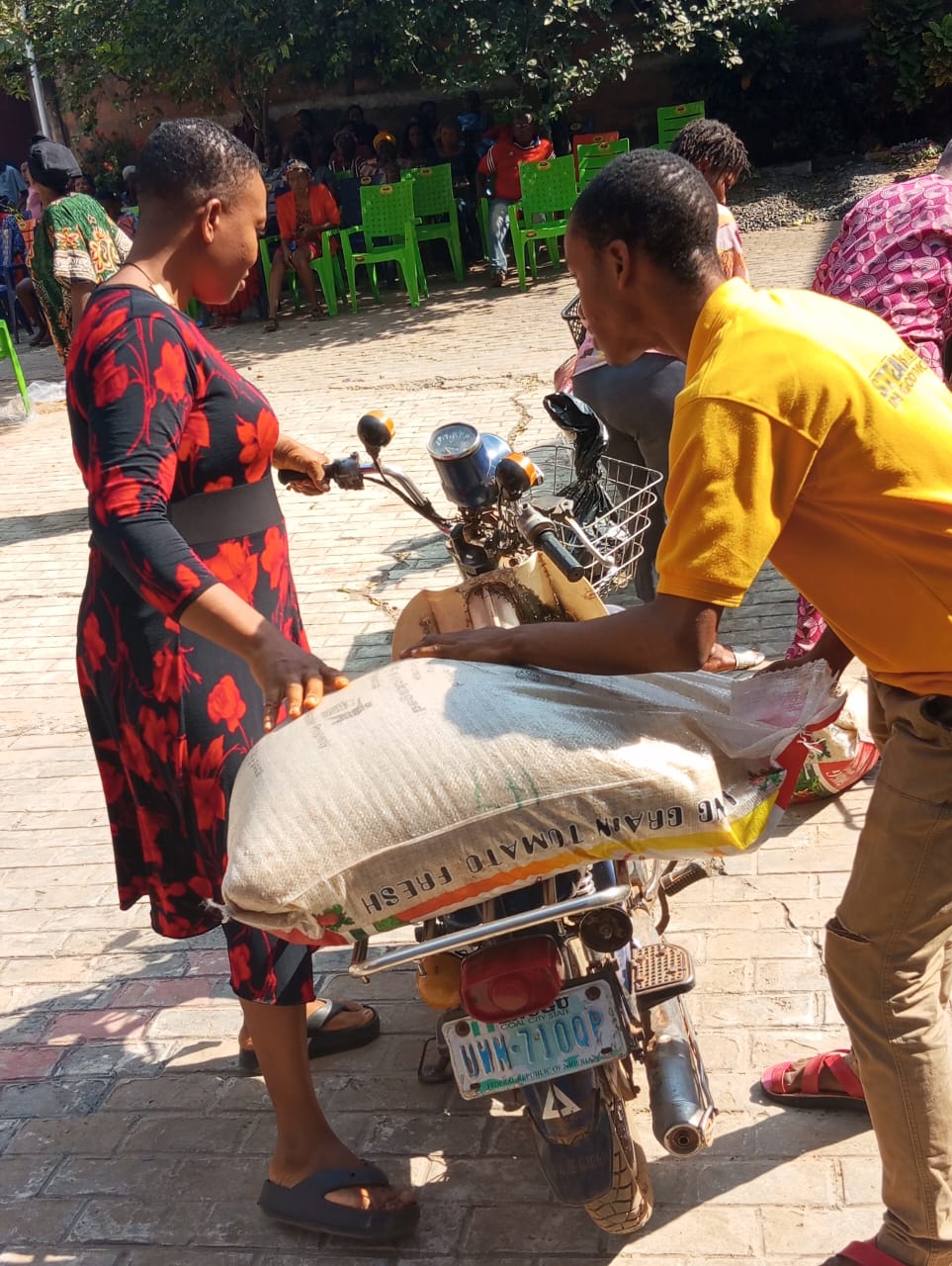 Community outreach and support visit by the Ojemba and Sam Foundation