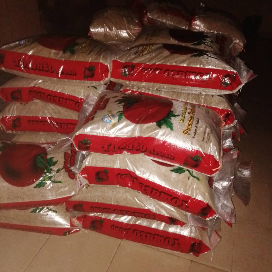 Food drive distribution by the Ojemba and Sam Foundation