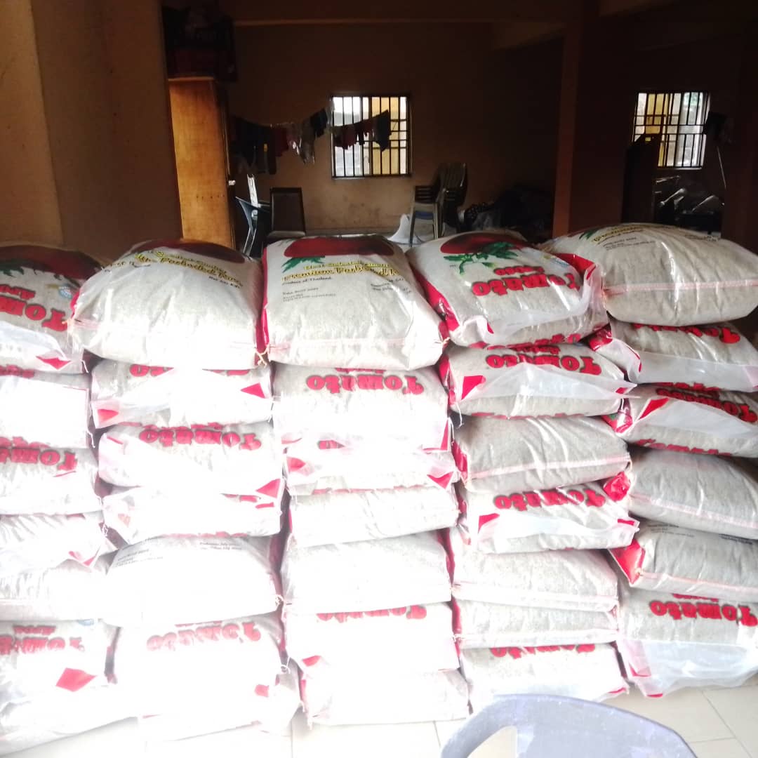 Food drive distribution by the Ojemba and Sam Foundation